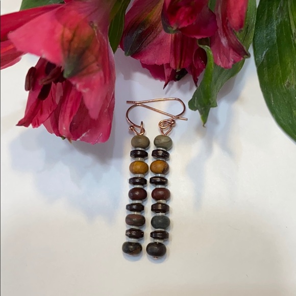 Gemstone earrings NEW - Picture 5 of 5